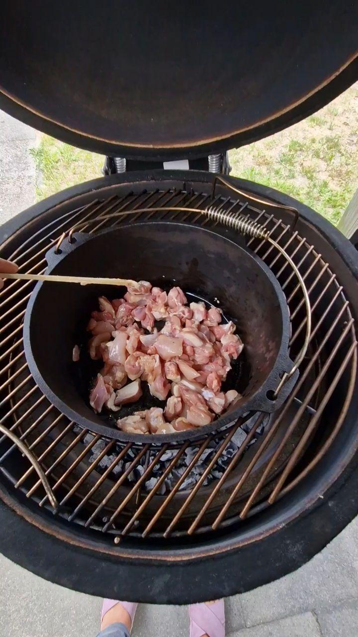 Paella met kip en chorizo uit de Dutch Oven