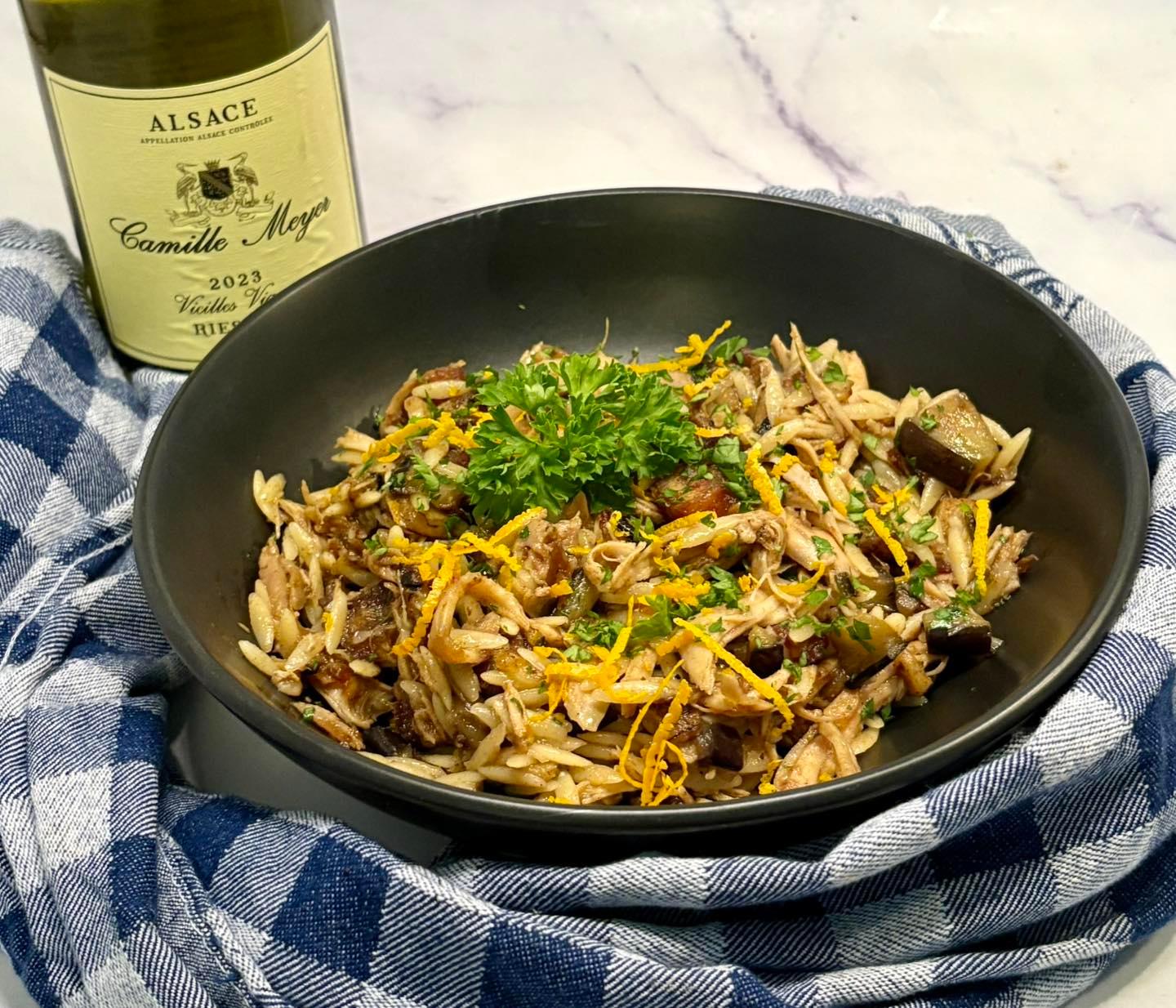 Zonnige Orzo met Kip en Aubergine