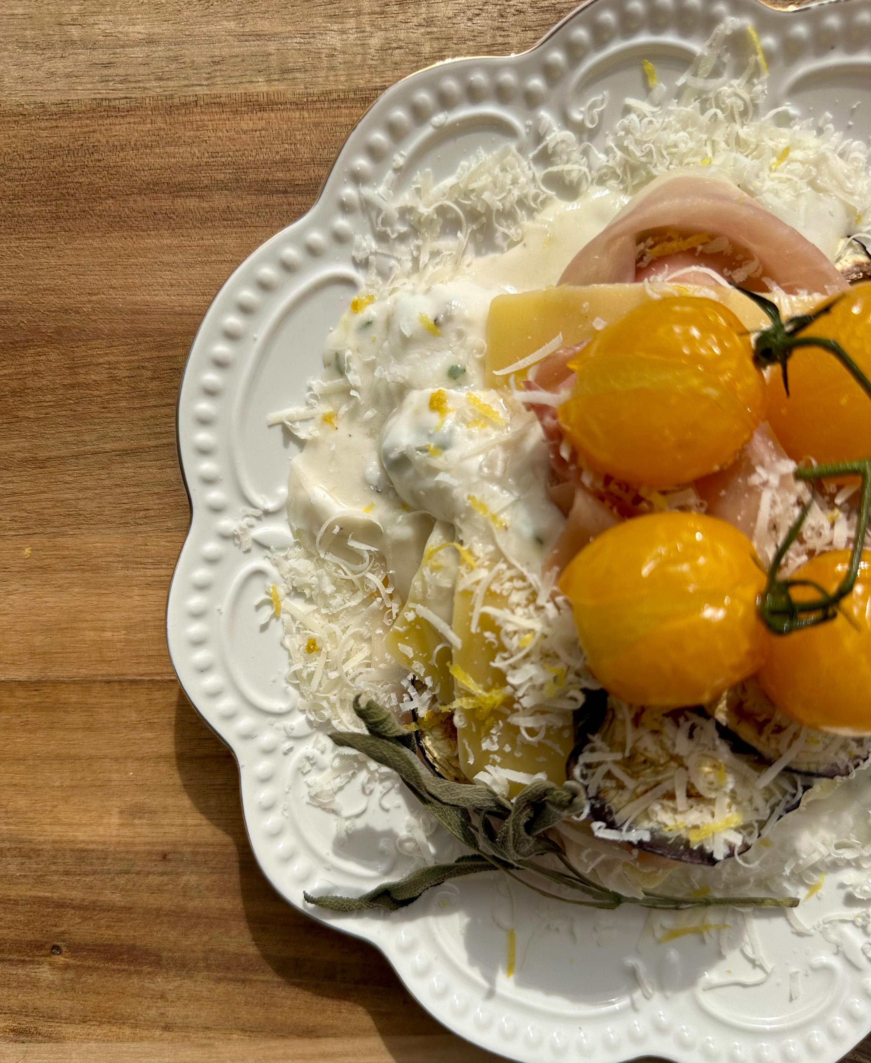 Open lasagne met aubergine, salie & citroen