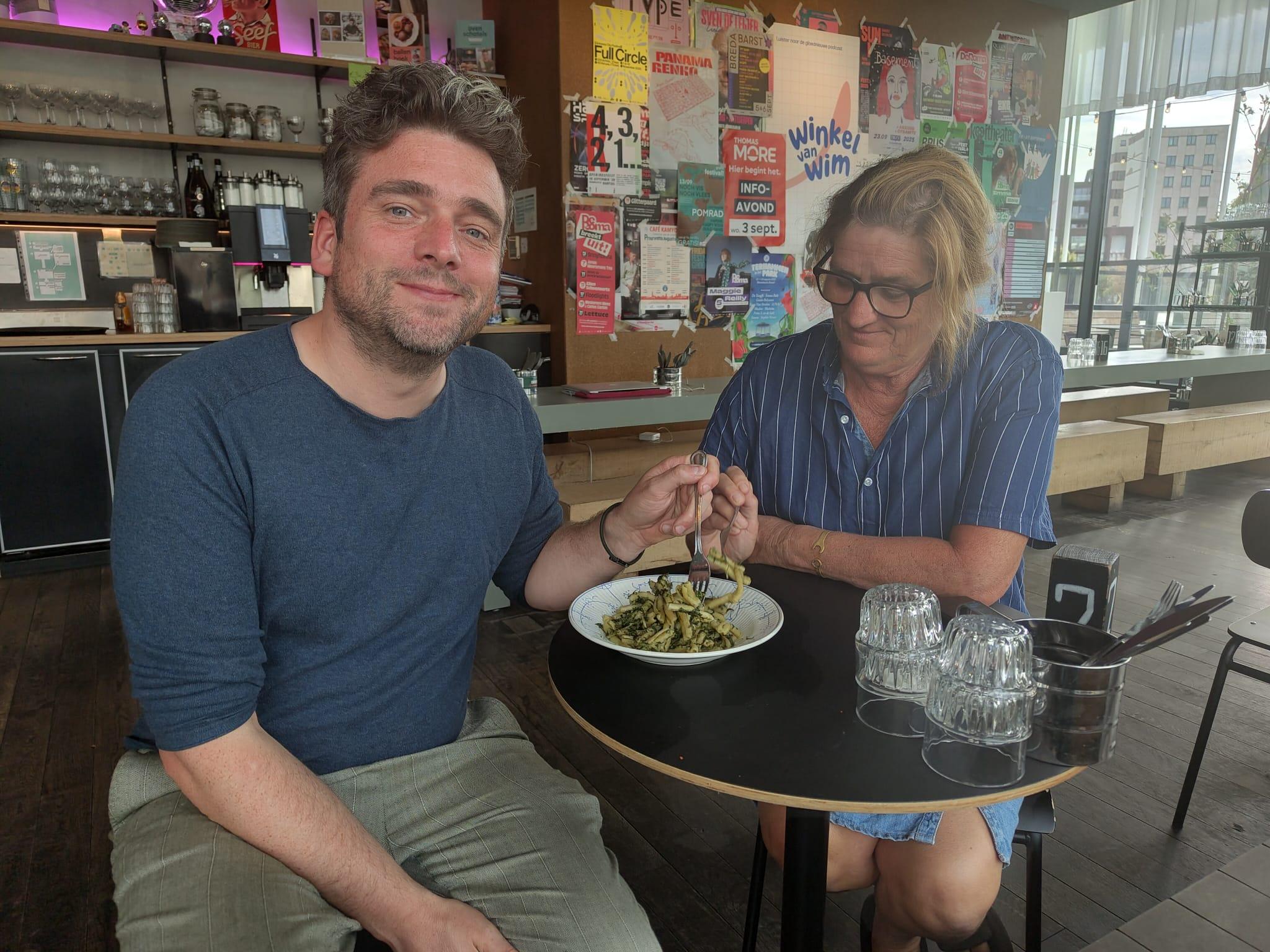 024. Pasta pesto