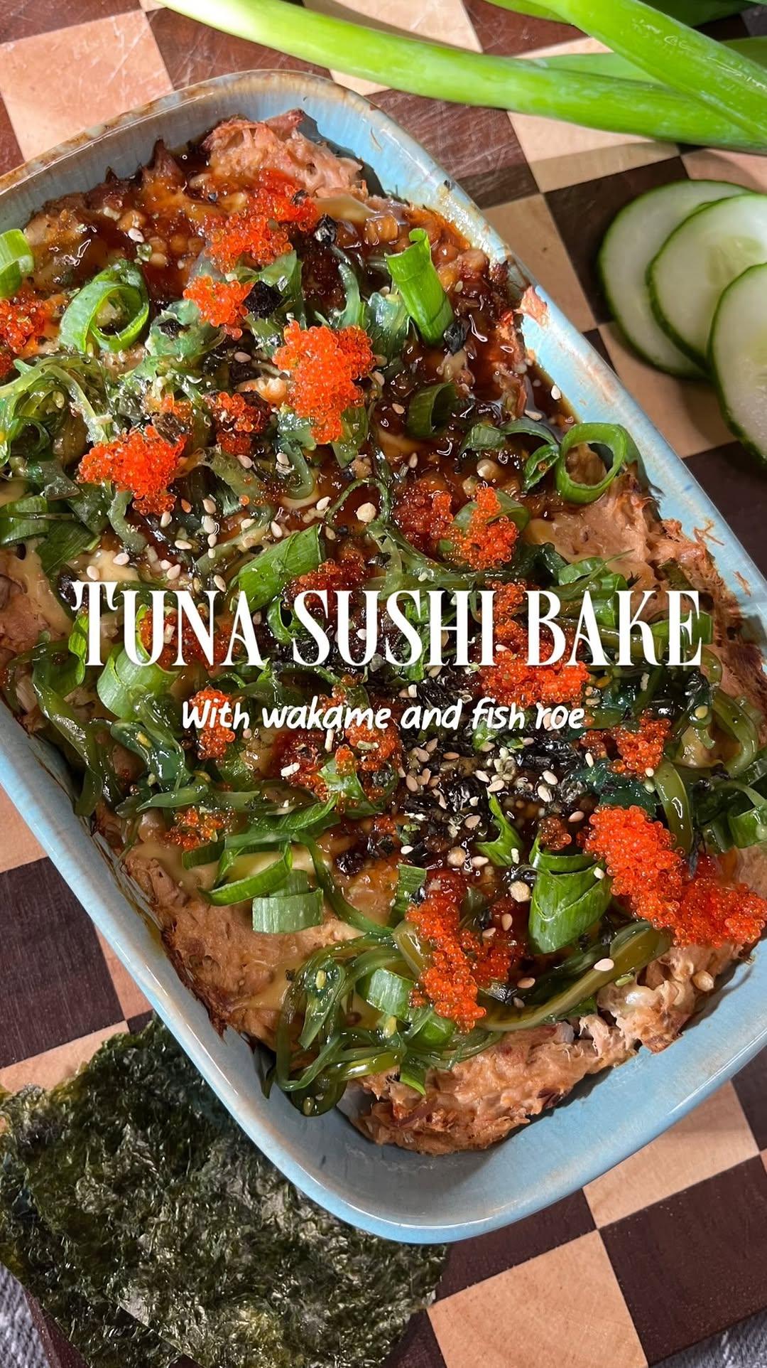 Tuna sushi bake met wakame en viskuit