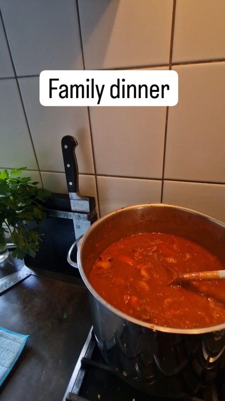Goulashsoep met brood