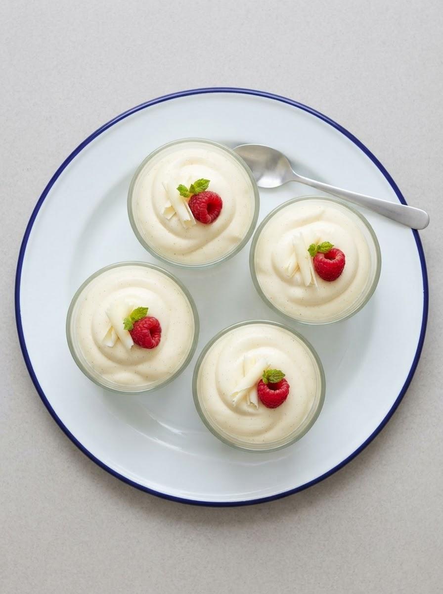 Snelle witte chocolademousse