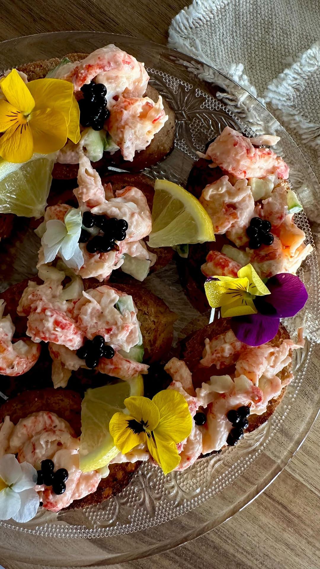 Bruschetta met roomkaas & rivierkreeftjes