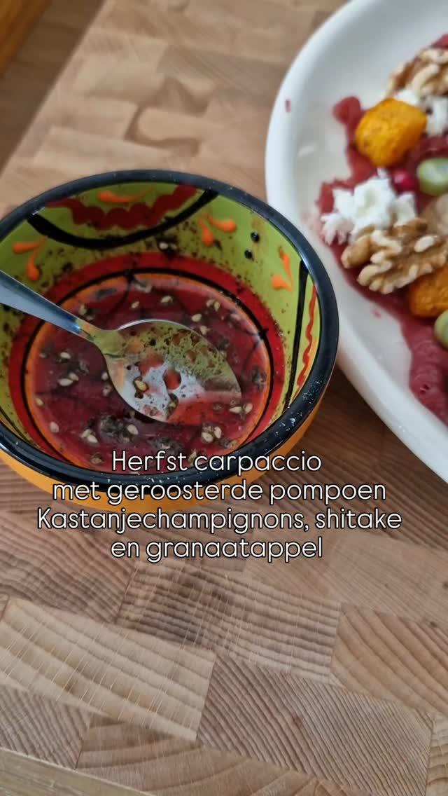 Herfst Carpaccio met Pompoen, Paddenstoelen en Feta