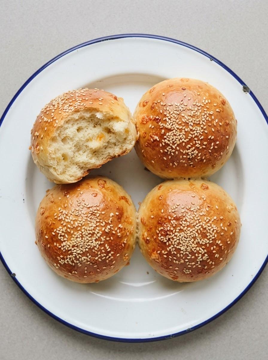 Koolhydraatarme hamburgerbroodjes