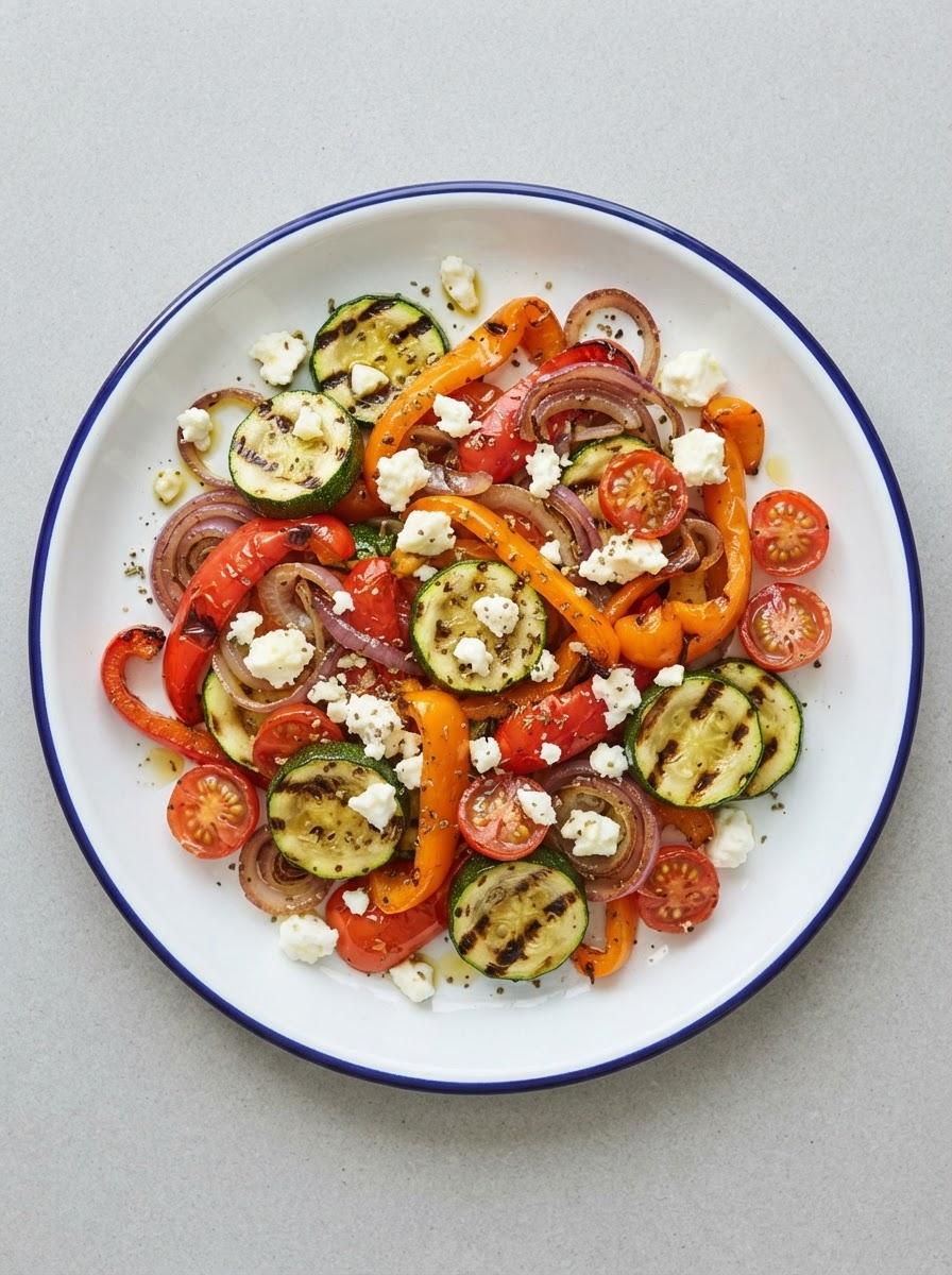 Koolhydraatarme gegrilde groenten met feta