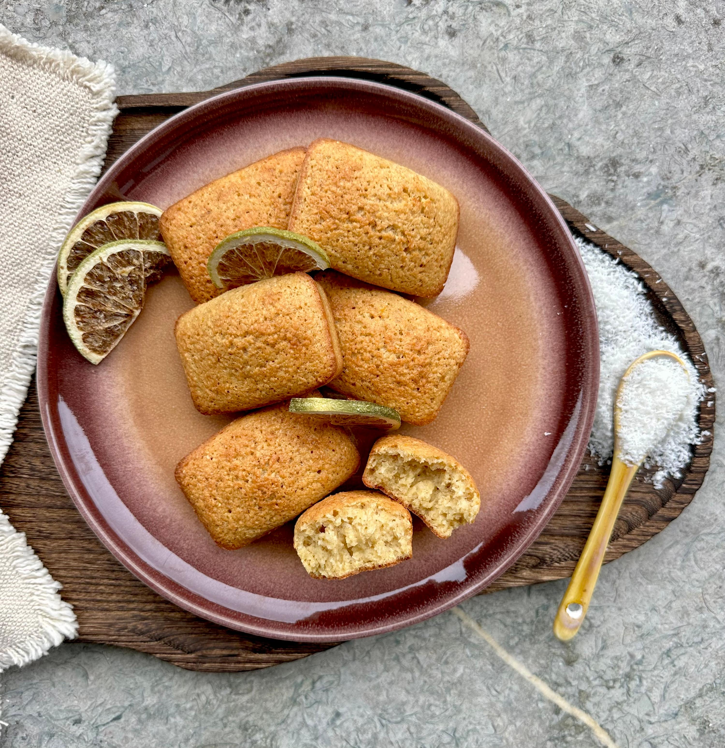Kokos-citroen mini-cakejes
