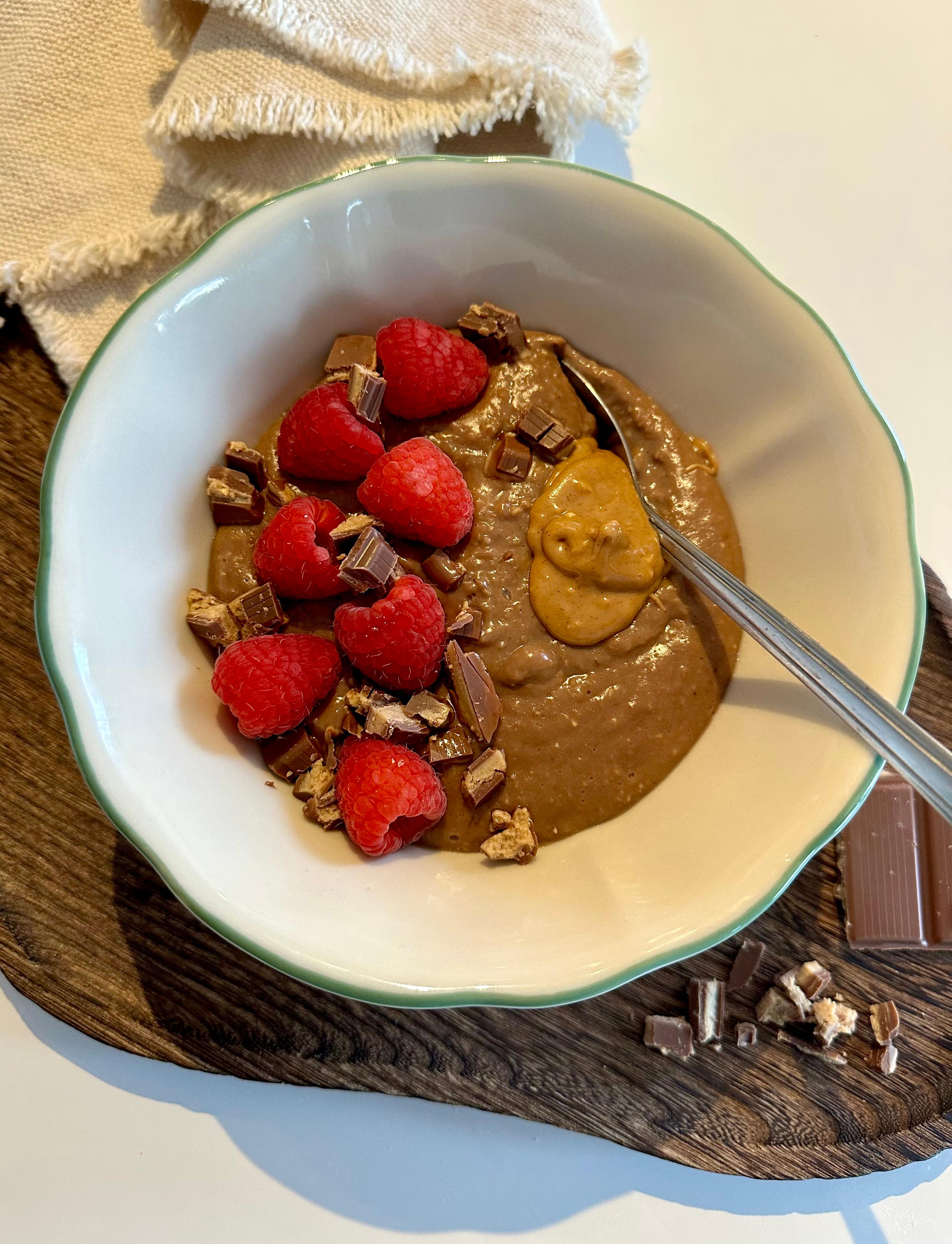 Blended chocolate oats