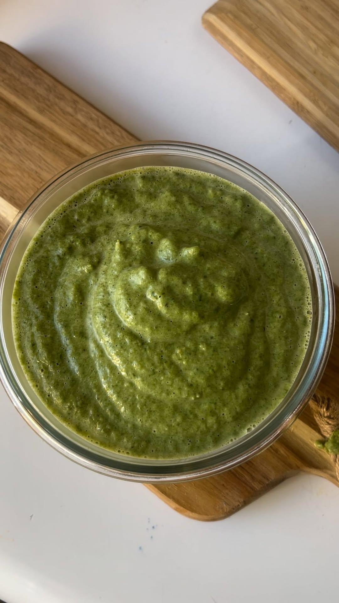 Green Goddess soep met kip, broccoli en spinazie