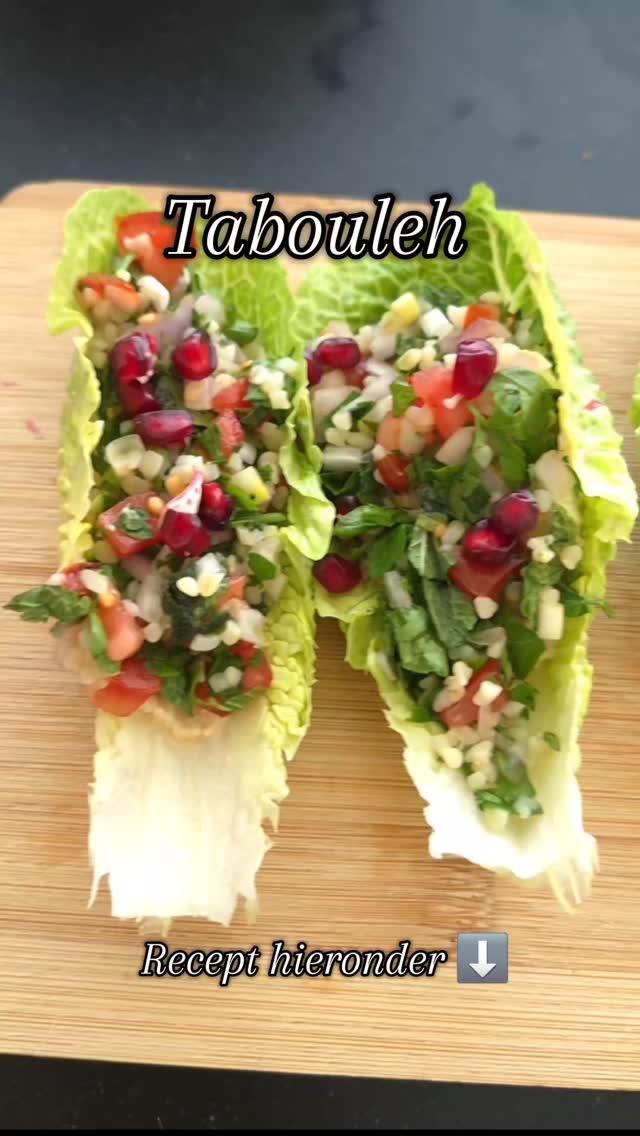 Tabouleh met hummus en romaine sla